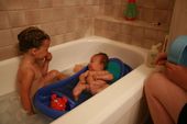 baby2007/2008-06-13_bath/IMG_1635_800.jpg