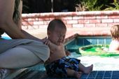 baby2007/2008-08-02_kids_swimming/IMG_1880_800.jpg
