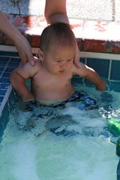 baby2007/2008-08-02_kids_swimming/IMG_1882_800.jpg