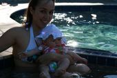 events/2008-09-06_nolan_tulia_camila_swimming/IMG_2073_800.jpg