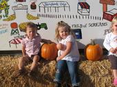tulia/2006-10-08_pumpkin_patch/IMG_1376_800.jpg